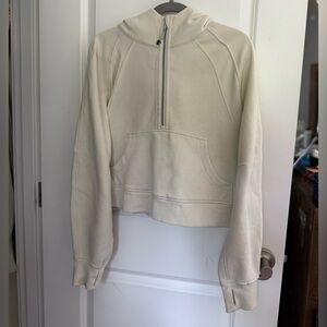 Lululemon cream scuba 1/2 zip sweatshirt